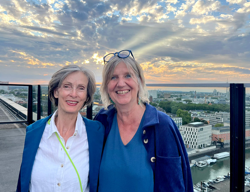 StiftungsApéro im Rheinauhafen Michaela Winkler, Anne Gutzmann