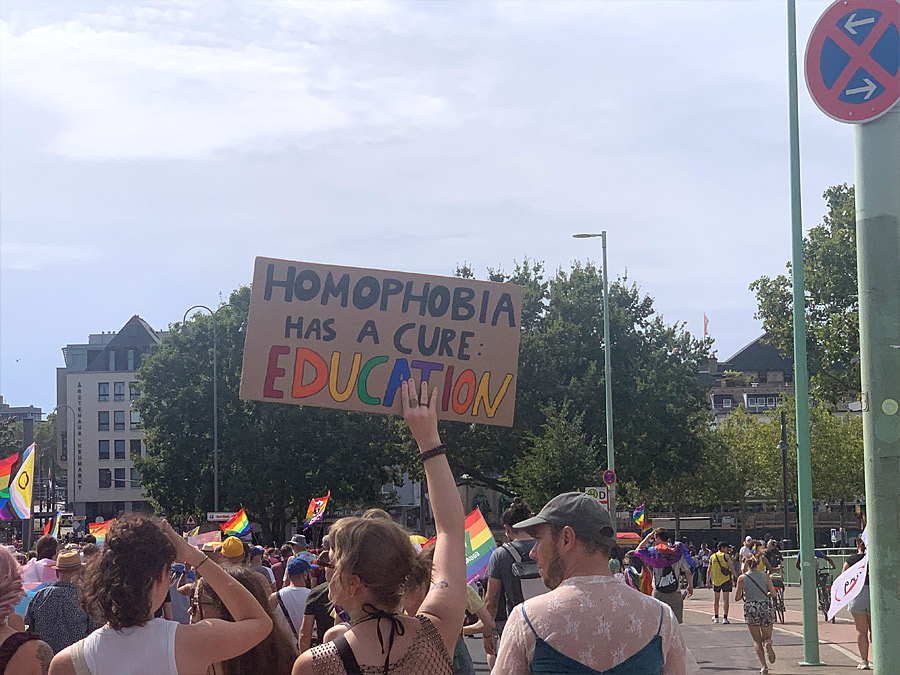 Der Queer March als Zeichen gegen Homophobie4
