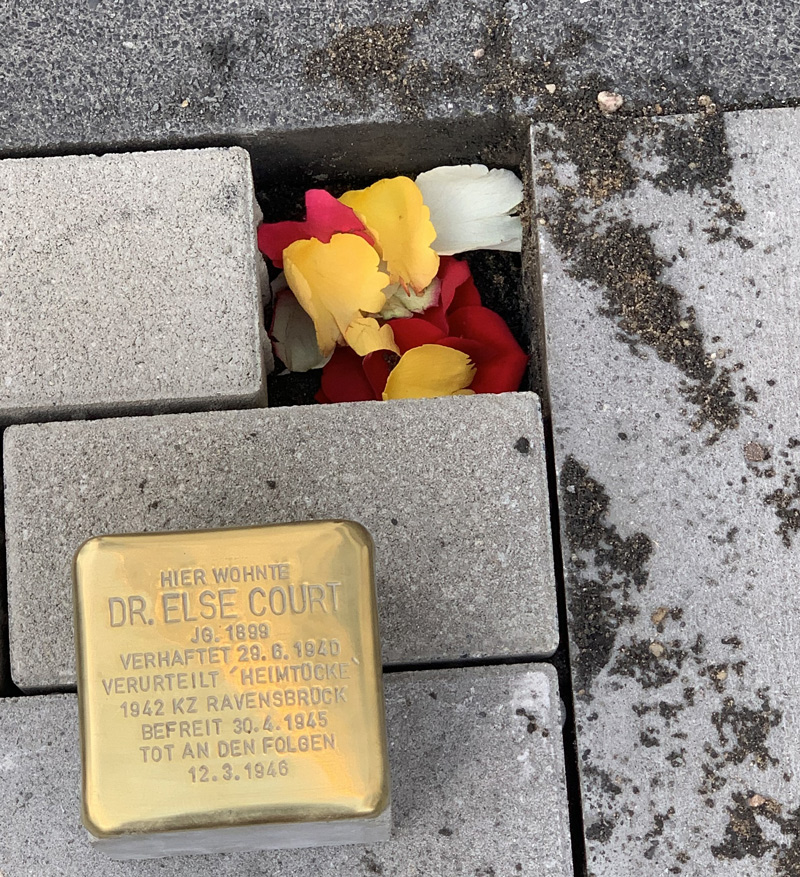 Stolperstein zur Erinnerung an Dr. Else Court 1